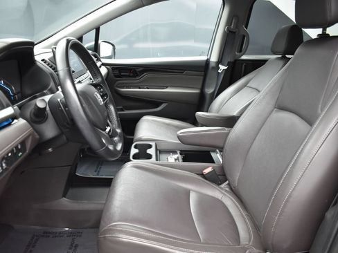 Used 2022 Honda Odyssey Touring image 19