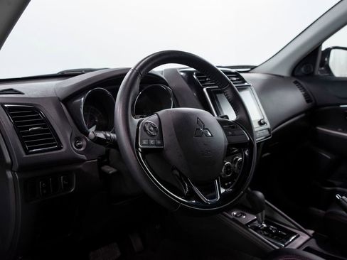 Used 2024 Mitsubishi Outlander Sport SE image 15