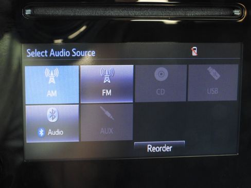 Used 2019 Toyota Corolla LE FWD image 46
