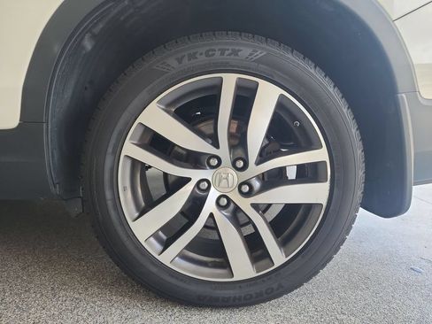 Used 2018 Honda Pilot Elite image 32