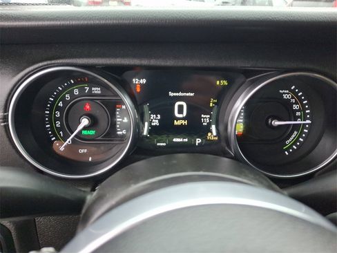 Used 2022 Jeep Wrangler Unlimited Sahara image 22