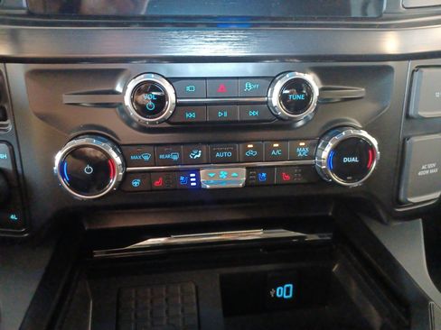 New 2026 Ford F250 Lariat w/ Chrome Package image 34