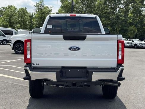 New 2026 Ford F350 XL w/ FX4 Off-Road Package AWD/4WD image 4