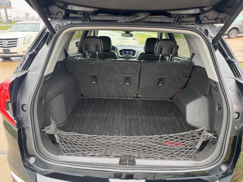 Used 2020 GMC Terrain SLT w/ Preferred Package image 10