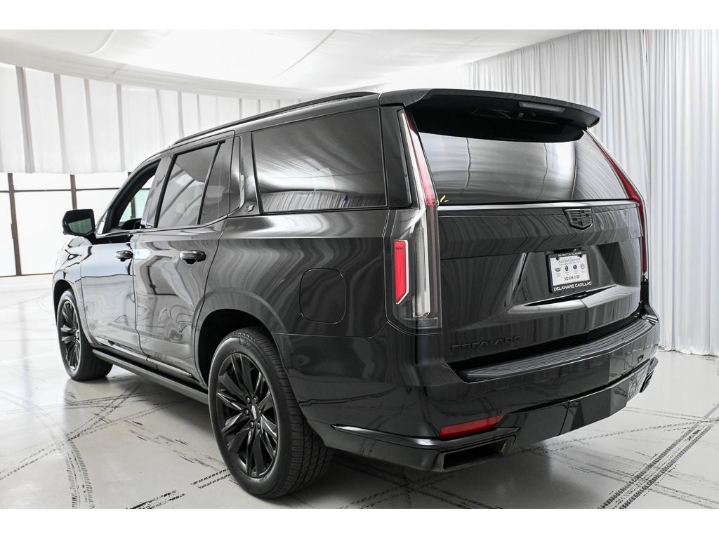 Used 2021 Cadillac Escalade Sport w/ Driver Assist Tech Package AWD/4WD image 5