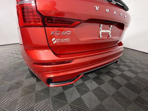 Used 2024 Volvo XC60 B5 Plus w/ Climate Package image 36