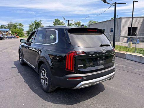 Used 2020 Kia Telluride EX AWD/4WD image 7