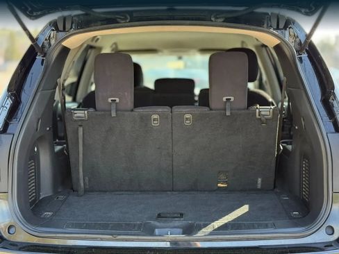 Used 2013 Nissan Pathfinder SV AWD/4WD image 30