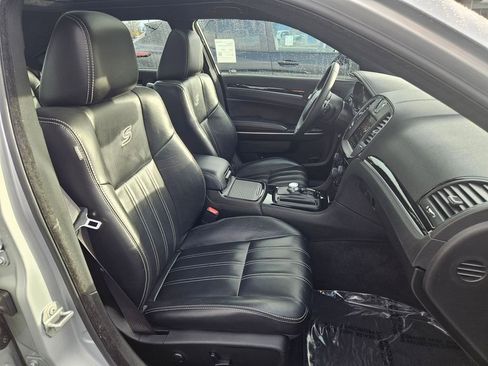 Used 2023 Chrysler 300 S image 35