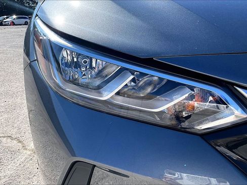 Used 2023 Nissan Sentra S image 29