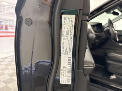 Used 2023 Jeep Grand Cherokee L Laredo AWD/4WD image 29