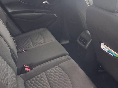 Used 2018 Chevrolet Equinox LT FWD image 6