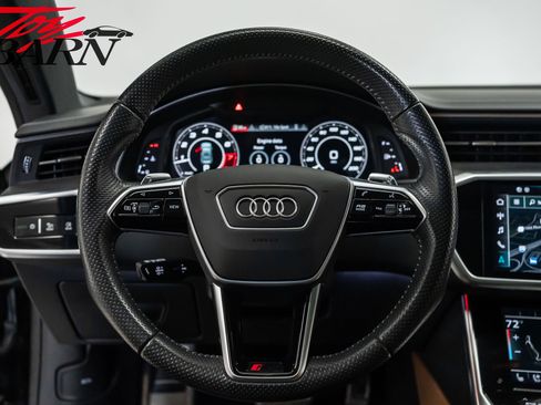 Used 2021 Audi RS 7 Sportback w/ RS 7 Executive Package image 34