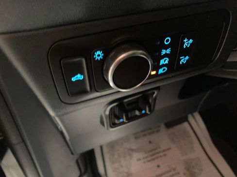 Used 2023 Ford Maverick Lariat w/ Equipment Group 500A Standard image 22