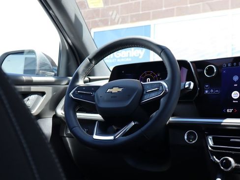 Used 2024 Chevrolet Traverse LT w/ LPO, Floor Liner Package FWD image 45