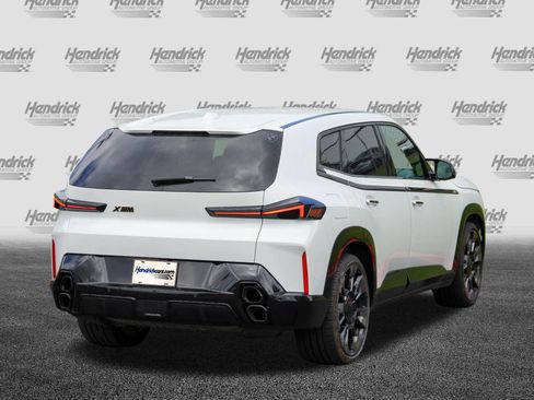 Used 2023 BMW XM AWD/4WD image 8