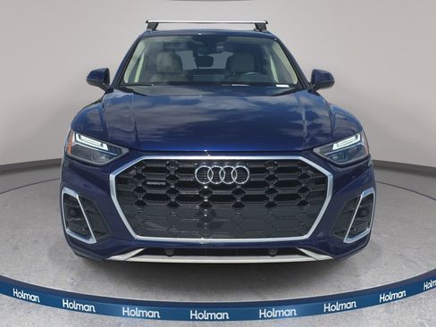 Certified 2023 Audi Q5 2.0T Premium w/ Convenience Package image 3