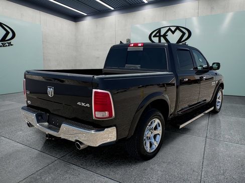 Used 2017 RAM 1500 Laramie w/ Convenience Group AWD/4WD image 3