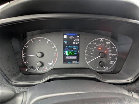 Used 2025 Toyota Corolla LE image 10