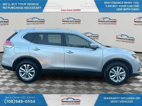 Used 2015 Nissan Rogue SV image 8