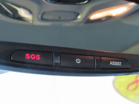 Used 2018 Jeep Compass Limited w/ Navigation Group image 14