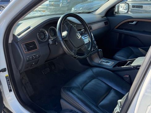 Used 2010 Volvo XC70 3.2 image 10