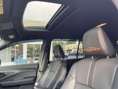 Certified 2022 Honda Passport TrailSport image 19