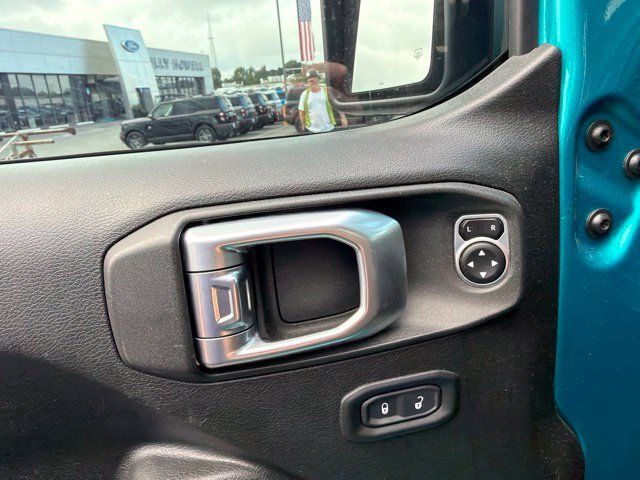 Used 2019 Jeep Wrangler Unlimited Rubicon AWD/4WD image 6