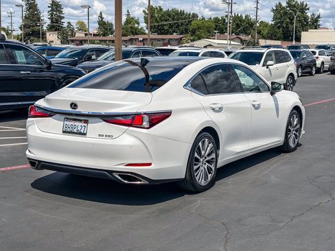 Used 2019 Lexus ES 350 w/ Premium Package FWD image 4