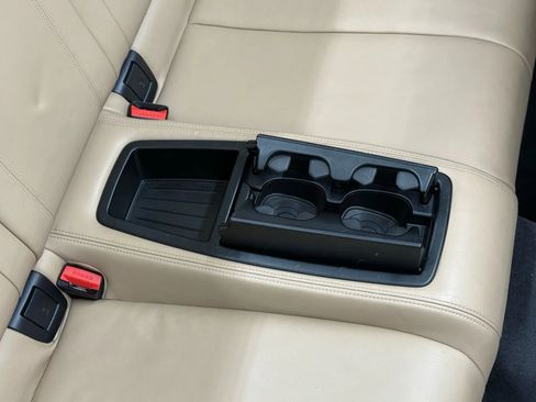 Used 2016 BMW M4 Convertible 2D image 40