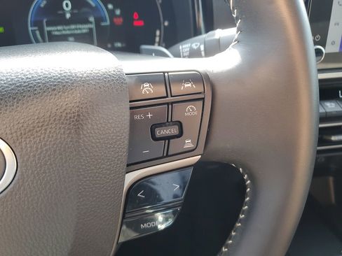 Certified 2025 Toyota Camry SE FWD image 20