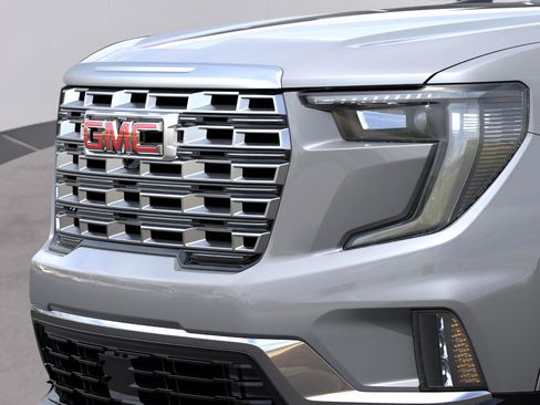 New 2026 GMC Acadia Denali image 13
