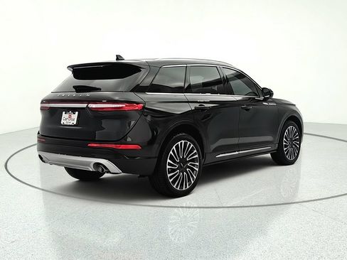Used 2022 Lincoln Corsair Reserve w/ Equipment Group 201A AWD/4WD image 6