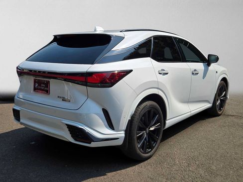 Used 2024 Lexus RX 500h F Sport w/ Convenience Package AWD/4WD image 3