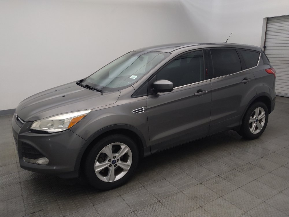 Used 2014 Ford Escape SE FWD image 2