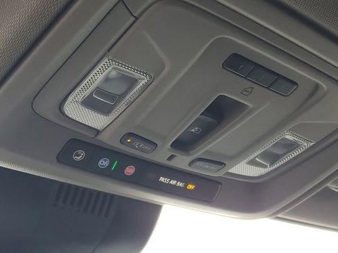 Certified 2024 GMC Sierra 1500 SLT w/ SLT Convenience Package image 22