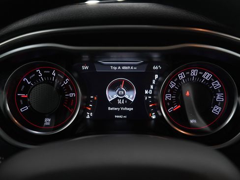 Used 2018 Dodge Challenger GT w/ Driver Convenience Group image 20