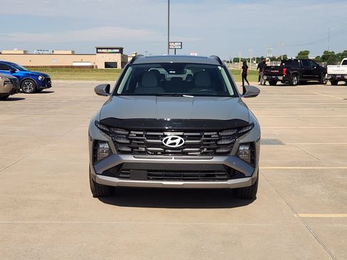 Used 2025 Hyundai Tucson SEL FWD image 6