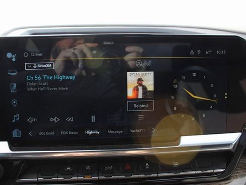 Used 2022 Chevrolet Silverado 1500 LT image 19