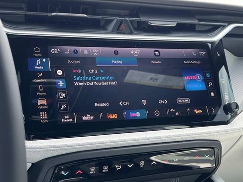 New 2026 Jeep Cherokee Laredo image 27