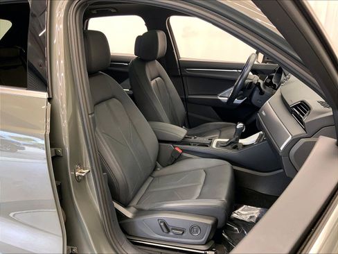 Certified 2023 Audi Q3 2.0T Premium w/ Convenience Package AWD/4WD image 6