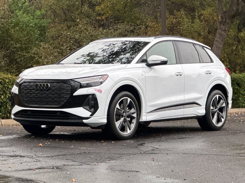 Certified 2024 Audi Q4 e-tron Prestige w/ Black Optic Package AWD/4WD image 9