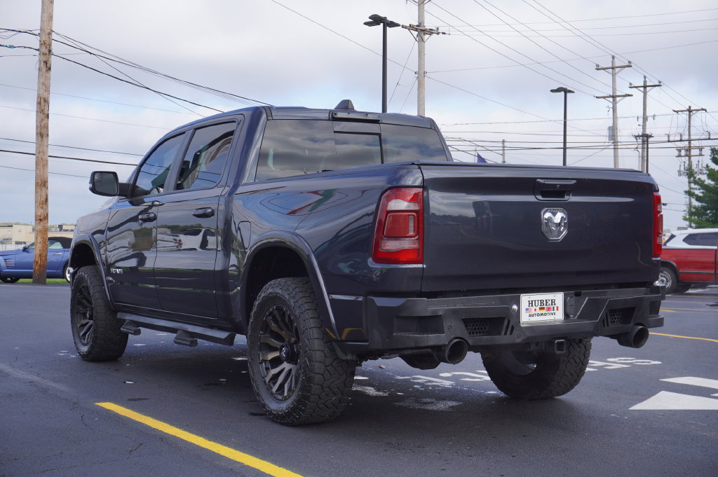 Used 2019 RAM 1500 Laramie w/ Sport Appearance Package AWD/4WD image 5