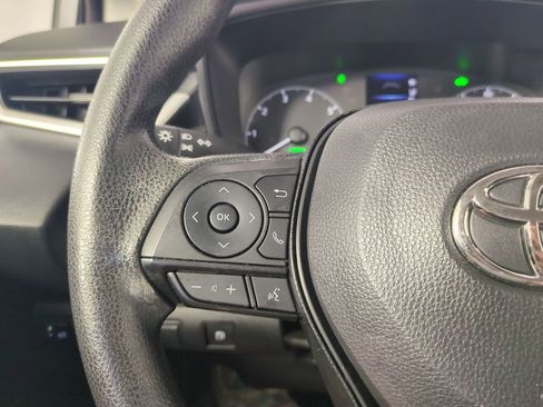 Used 2023 Toyota Corolla LE image 30