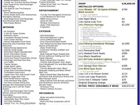 Used 2020 Mercedes-Benz GLB 250 4MATIC w/ Premium Package image 3