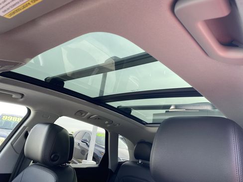 Used 2020 Audi Q5 e Premium w/ Convenience Package image 25