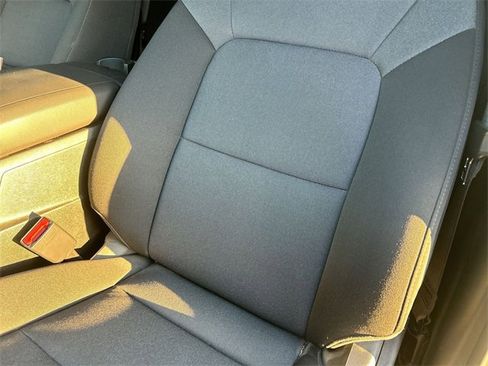 Used 2025 Chevrolet Colorado W/T w/ Advanced Trailering Package image 15