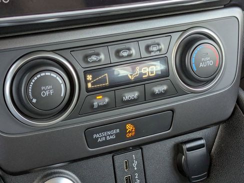Certified 2023 Nissan Leaf S FWD image 21