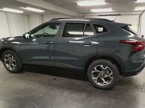 New 2026 Chevrolet Trax LT w/ Driver Confidence Package image 6