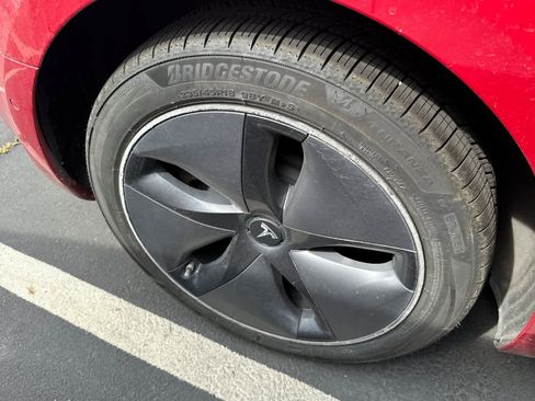 Used 2019 Tesla Model 3 Standard Range Plus RWD image 14